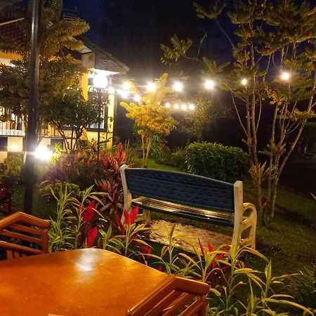 Designer Villa Tokyo Cianjur Εξωτερικό φωτογραφία