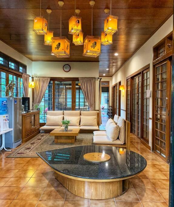 Designer Villa Tokyo Cianjur Εξωτερικό φωτογραφία